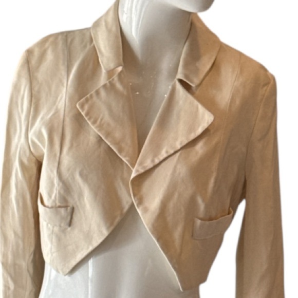 Haute Hippie Cream Silk Cropped Tuxedo Jacket Size Small - Picture 3 of 15